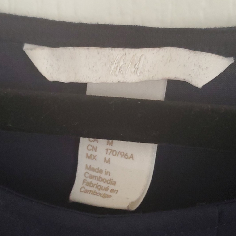 Blue blouse - Picture 2 of 3